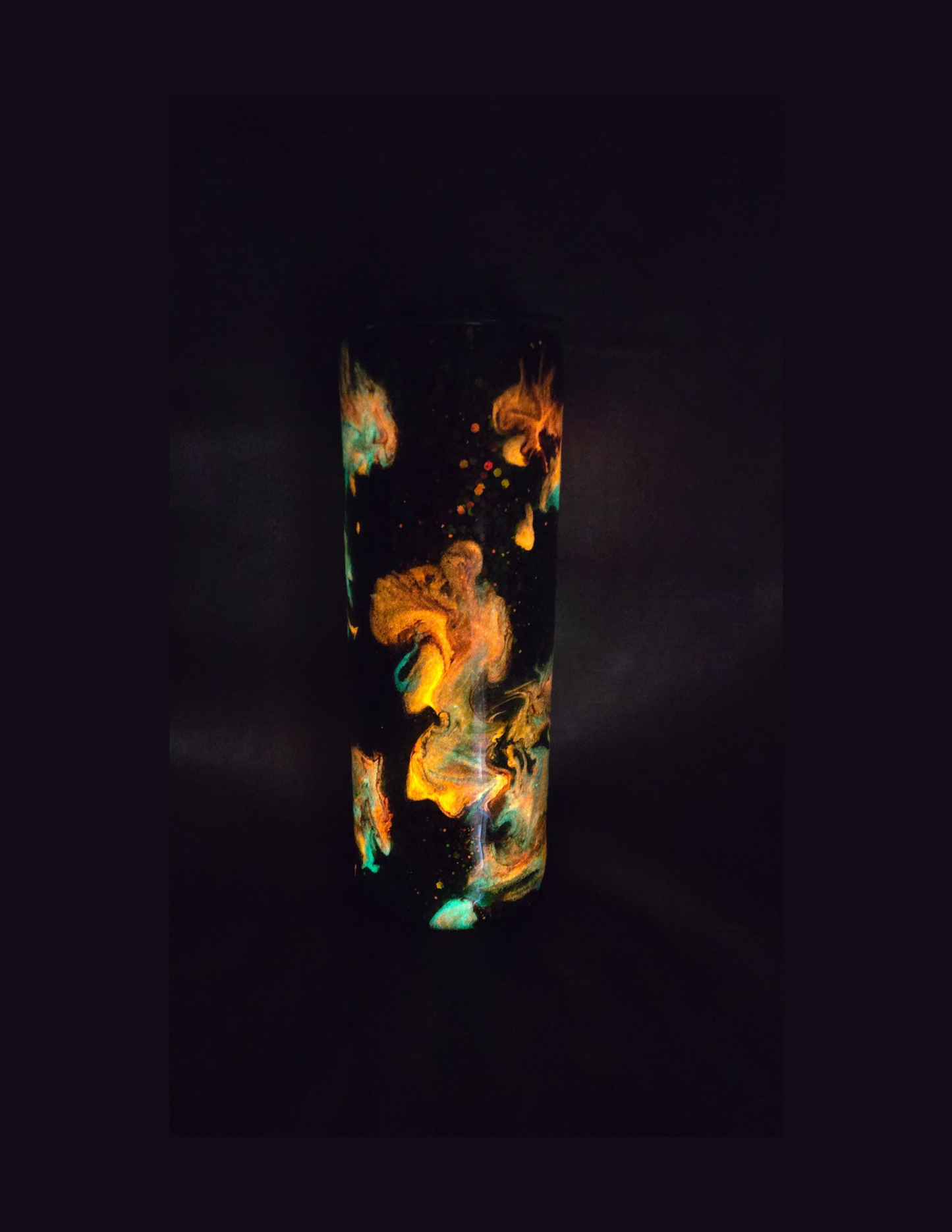 20oz Skinny {Orange/Green Ink Swirl w/ Glow}
