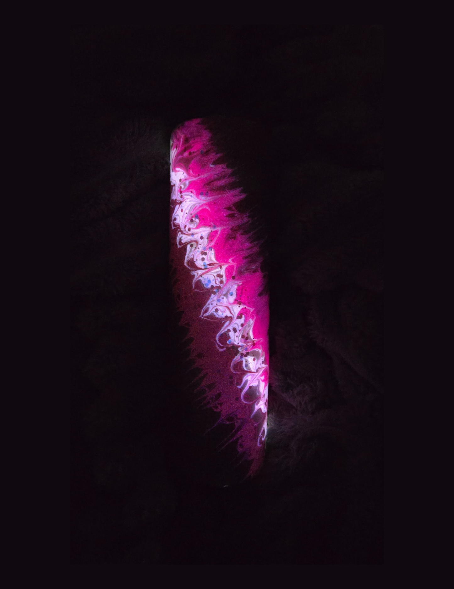 32oz Hydrofit {Antique Cow Stinger w/ Glow}