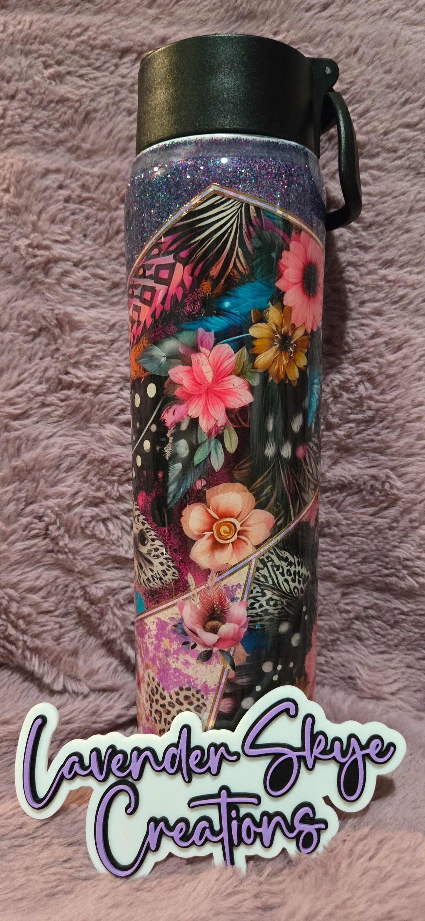 25oz Hydro {Perspective & Feathers}