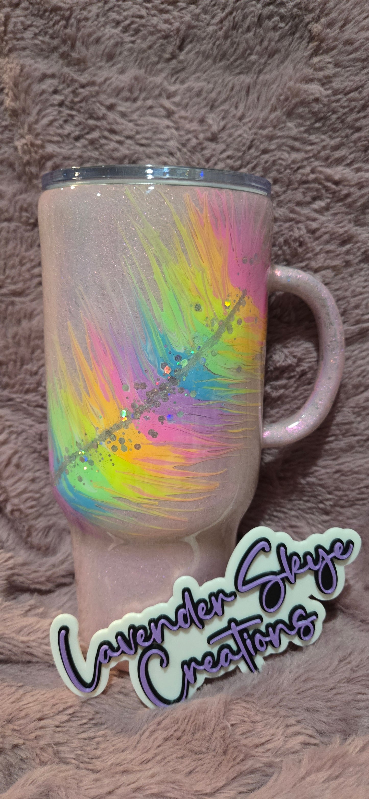 32oz Travel Mug {Pastel Feather w/ Glow}